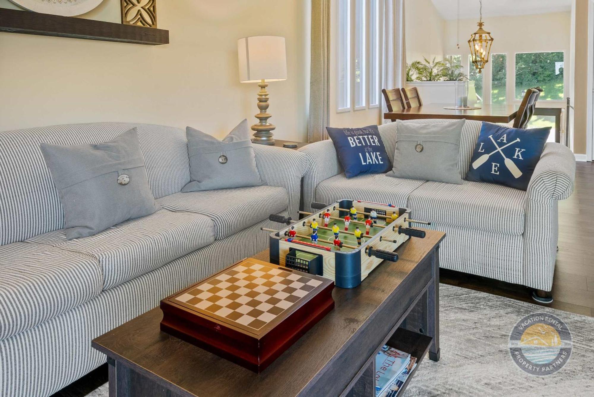 New Lake Como Condo With Lake Views Лейк Дженива Экстерьер фото